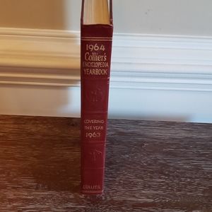 💖Host Pick💖 Vintage! 1964 Collier's Encyclopedia Yearbook. Great condition.